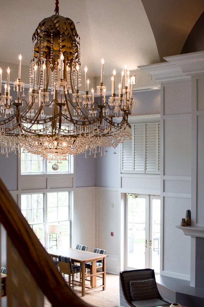 Emerson Resort & Spa, Chandelier